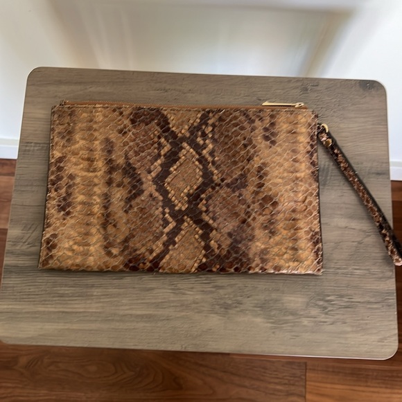 Michael Kors🤎✨ - Picture 4 of 6